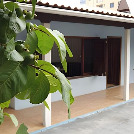 Casa Grande Centro Villa Bombinhas Buitenkant foto